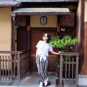 Meet your Posher, Shan